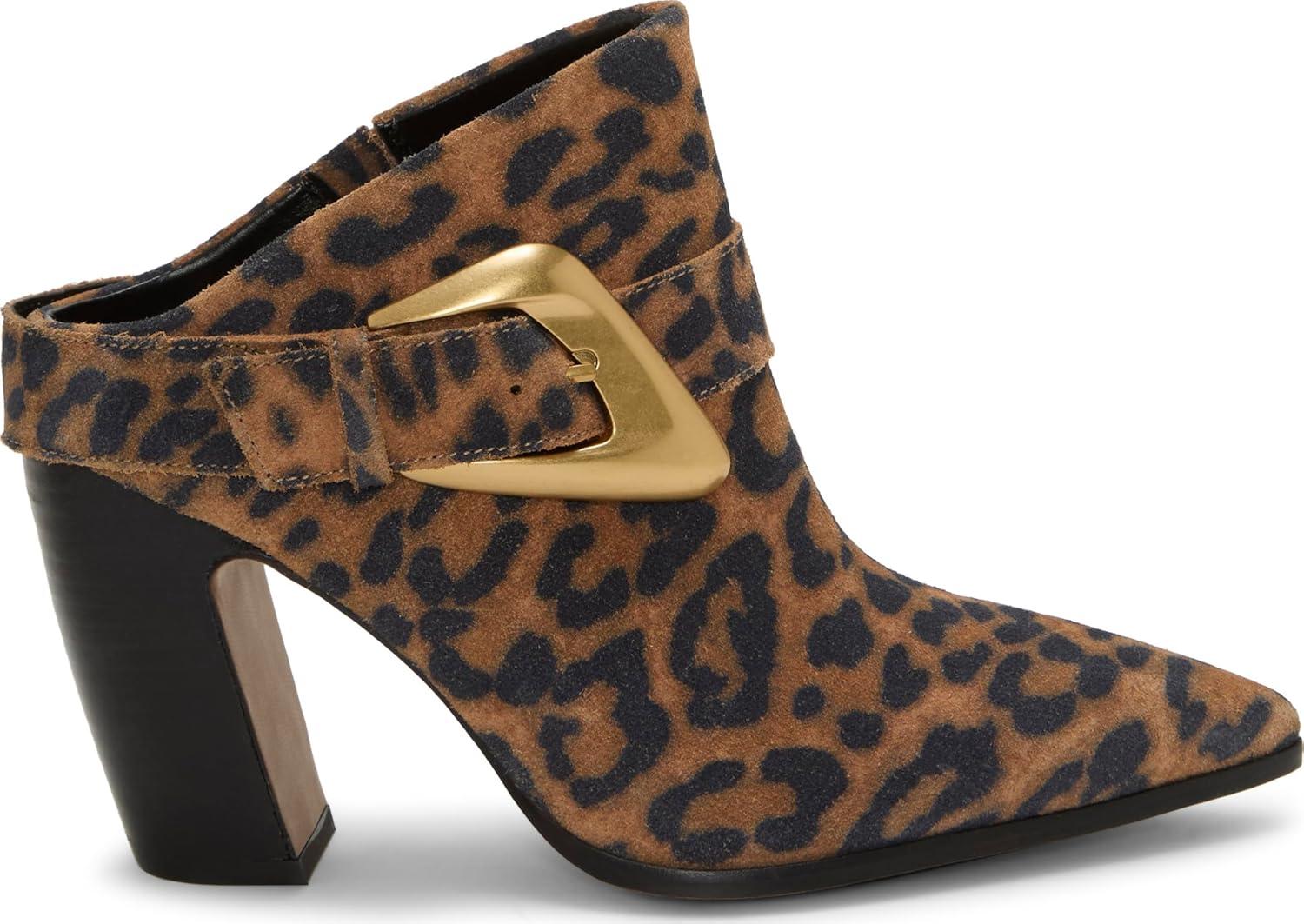 imageVince Camuto Womens BailyLeopard Print