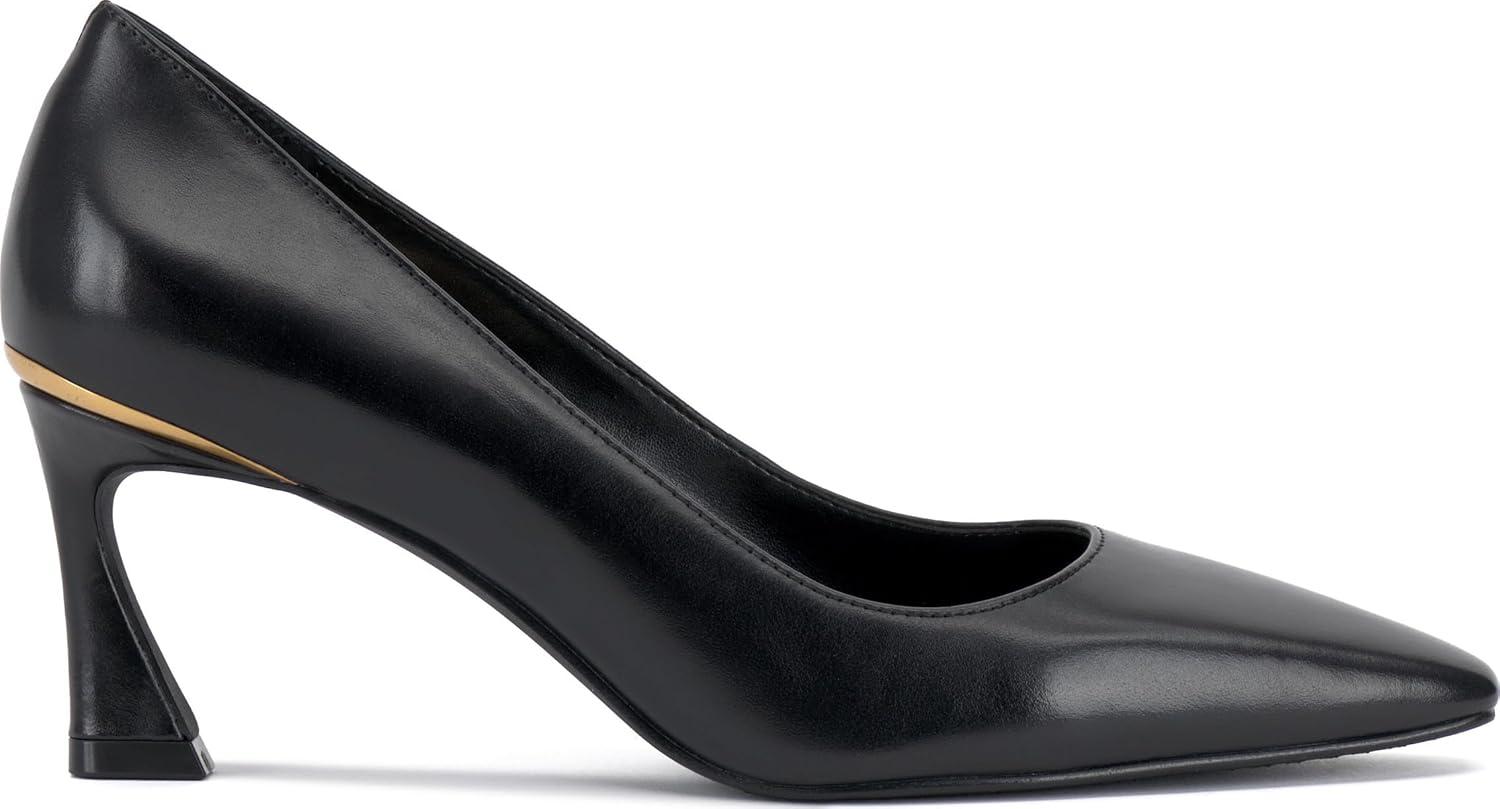 imageVince Camuto Womens Sabrily PumpBlack