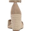 Vince Camuto Women’s Felyn Wedge Sandal(Tortilla Suede)