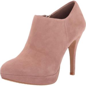 Vince Camuto Women’s Elvin Bootie(Malva Suede)